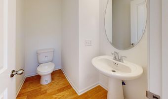 2741 Bristol Ridge Dr, Ann Arbor, MI 48105