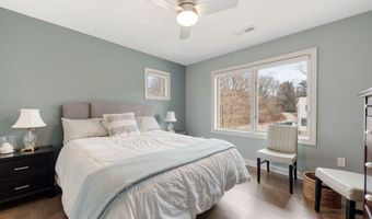 12 S Broadway, Beverly Shores, IN 46301