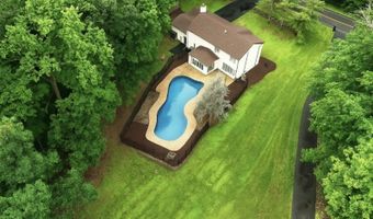33 Huntsville Rd, Andover, NJ 07860