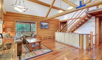 11361 Hideaway Trl, Anchorage, AK 99507