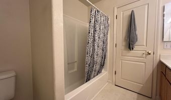 1055 Shadow Ln, Fernley, NV 89408