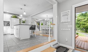 15 S Ridge Dr, Standish, ME 04084