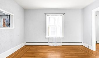 12 Lookout Ave, North Providence, RI 02911