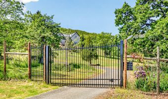 1678 Ashland Mine Rd, Ashland, OR 97520