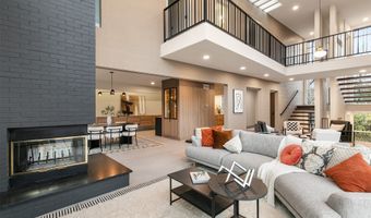 8830 NW 35th St, Ankeny, IA 50023