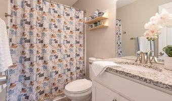 4 FRANKLIN Sq, Berlin, MD 21811