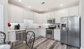 43612 DUNHILL CUP Sq, Ashburn, VA 20147