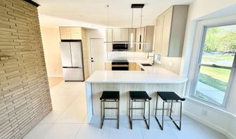 17821 POND Rd, Ashton, MD 20861