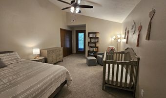 39081 Greenwood Ln, Aberdeen, SD 57401