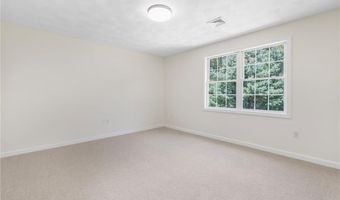 10 GINGER Trl, Coventry, RI 02816