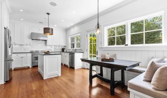 71 West Ave, Darien, CT 06820