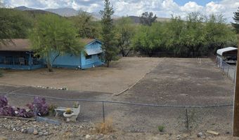 18820 E KINGS Way, Black Canyon City, AZ 85324