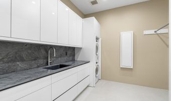 6816 E Stagecoach Pass, Carefree, AZ 85377