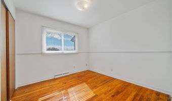 810 CAHILL Dr, Cheyenne, WY 82001