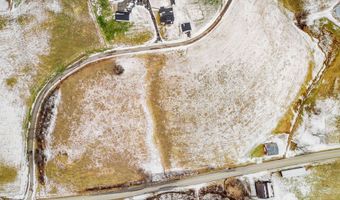 9999 Anna Moore Rd, Annville, KY 40402