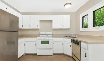 3 GUY Ct, Rockville, MD 20850