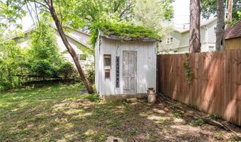 920 Grove St, Baldwin City, KS 66006
