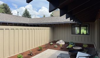 2122 Fairway Dr, Bozeman, MT 59715