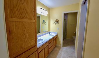 3121 New Hope Dr 9, Billings, MT 59102