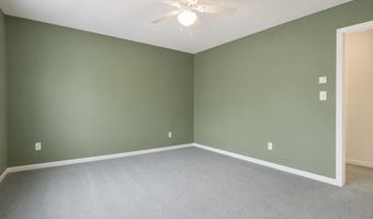 10 Dailey St H, Attleboro, MA 02703
