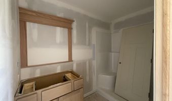 1631 N Magnolia Ct, Andover, KS 67002