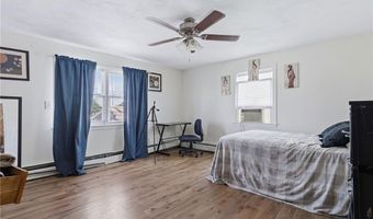 4 Rosemont Ave, Johnston, RI 02919