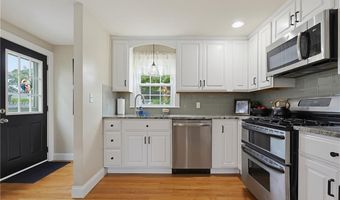 82 Leroy Dr, East Providence, RI 02915