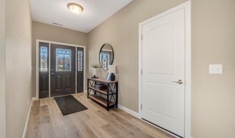 5610 Bear Creek Pass, Auburn, IN 46706