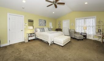 1212 Wells St, Ann Arbor, MI 48104