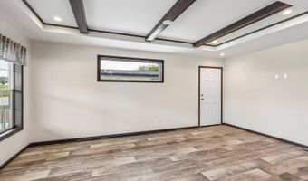 7368 NE BERWICK Dr 11, Ankeny, IA 50021