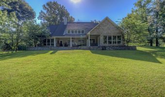 111 Oak Leaf Trl, Benton, LA 71006