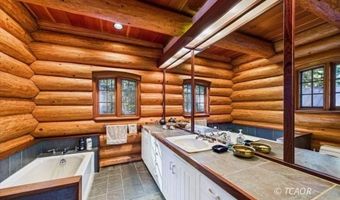14361 Maple Creek Rd, Arcata, CA 95550