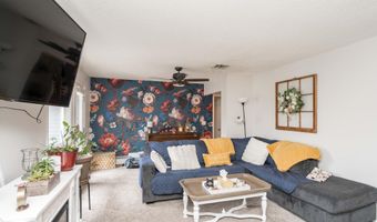 729 SE 3rd St, Ankeny, IA 50021