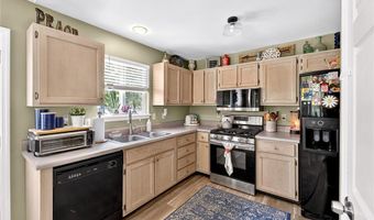 3653 N Meadow Mill Dr, Arnold, MO 63010