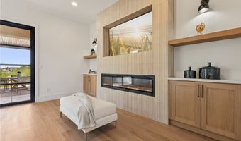 10385 Luna Magico Ave, Las Vegas, NV 89135