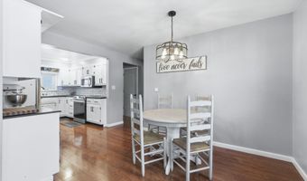 218 Iwo St, Auburn, IN 46706