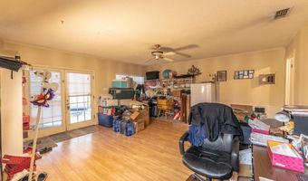 1104 Bowie St, Sulphur Springs, TX 75482