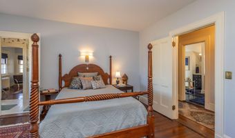 18 Bayside Dr, Belfast, ME 04915