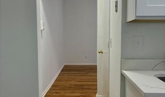 84 W 25TH St A3, Bayonne, NJ 07002