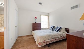 43 BARKLEY Ct, Dover, DE 19904