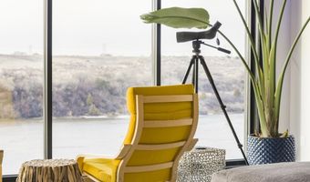 256 Snake River Dr, American Falls, ID 83211