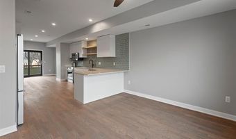 2237 Trillium Ln, Ann Arbor, MI 48104