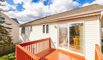 127 Curtiss St, Bristol, CT 06010