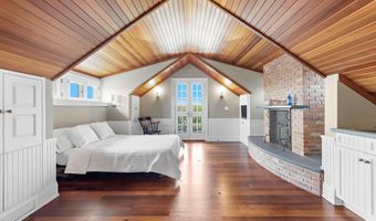 425 East Ave, Bay Head, NJ 08742