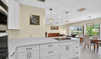 324 Orange Tree Dr 5, Atlantis, FL 33462