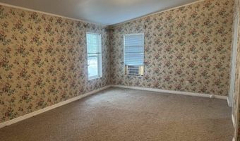 62 Twin Creek St, Diamondville, WY 83116