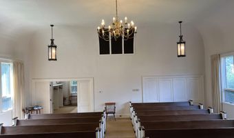 2 Howard St, Augusta, ME 04330