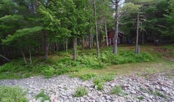 6 Maple Dr, Abbot, ME 04406