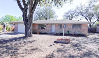 1108 N Woodlawn Dr, Alice, TX 78332