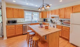 13 Ryder Rd, Campton, NH 03223
